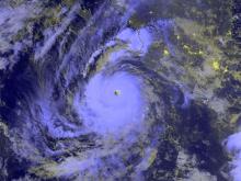 Hurricane Polo approaching Mexico City from the west