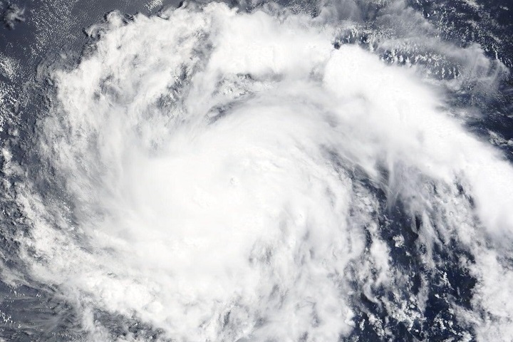 Hurricane Darby Pacific Ocean thumb_iotw