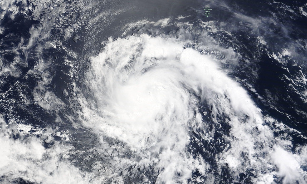 Hurricane Darby Pacific Ocean_iotw