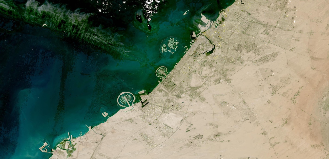 True color Nadir BRDF-Adjusted Reflectance HLS image of Dubai in the United Arab Emirates on 27 November 2023 from the OLI instrrument aboard the Landsat 8 & 9 satellites