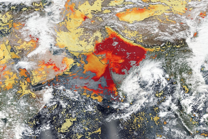 True color corrected reflectance image overlaid with aerosol optical thickness showing high aerosol optical depth over India on 15 November 2023 from the VIIRS instrument aboard the joint NASA/NOAA Suomi NPP satellite