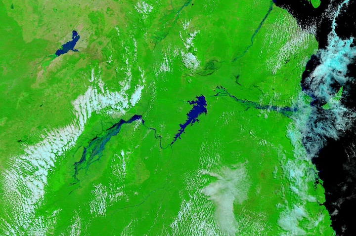 False-color image of flooding in Tanzania on 1 May 2024 from the MODIS instrument aboard NASA's Terra satellite