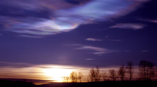 Photograph of polar stratospheric clouds
