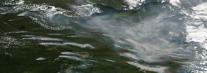 Fires and smoke in Northern Canada - feature grid