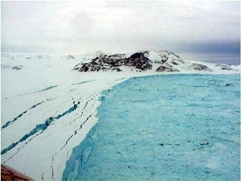 Larsen B Ice Shelf cracks