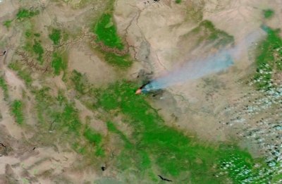MODIS/Terra false color composite of the Pipeline Fire, AZ on 13 June 2022