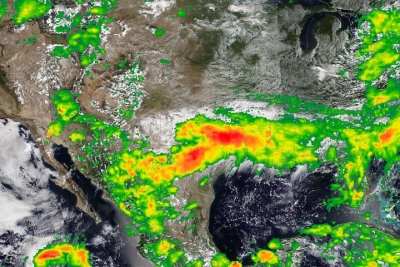 True color corrected reflectance image from the VIIRS instrument aboard the NOAA-20 satellite overlaid with IMERG Precipitation Rate showing heavy rains over Texas on 22 August 2022