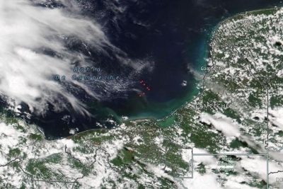 Red fire points indicating the presence of oil rigs in Campeche Bay, Mexico on 1 August 2022 as captured by VIIRS instrument aboard joint NASA/NOAA NOAA-2 satellite.