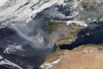 Image of smoke from fires in Canada reaching Europe on 27 June 2023 from the VIIRS instrument aboard the joint NASA/NOAA NOAA-20 satellite 