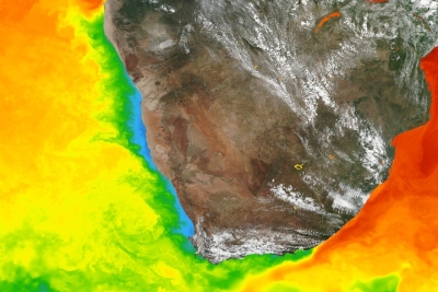True-color corrected reflectance image from the VIIRS instrument aboard the joint NASA/NOAA Suomi NPP satellite overlaid with GHRSST Sea Surface Temperature from 5 March 2024