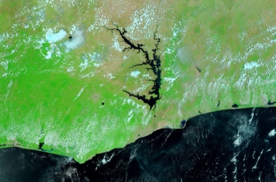 False-color corrected reflectance image of Lake Volta in Ghana from the VIIRS instrument aboard the Suomi NPP satellite on 16 March 2024