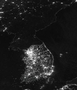 Korean Peninsula at Night on 18 January 2021 (Suomi NPP/VIIRS) - Feature Grid