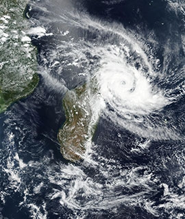 Tropical Cyclone Herold passes over the northern tip of Madagascar on 15 March 2020 (VIIRS/Suomi NPP) - Feature Grid