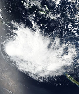 Tropical Cyclone Owen in the Coral Sea - feature grid