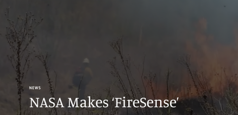 Image of a wildland firefighter responding to a wildfire.