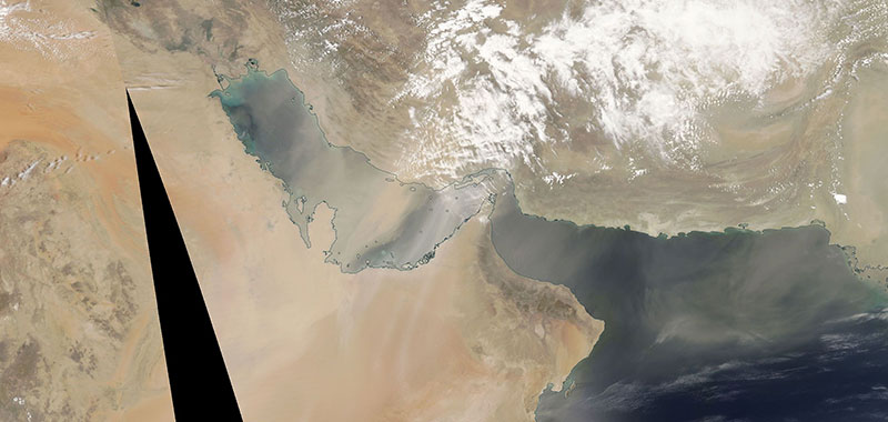 Dust Storm in the Persian Gulf on 13 May 2018 (MODIS/Aqua)