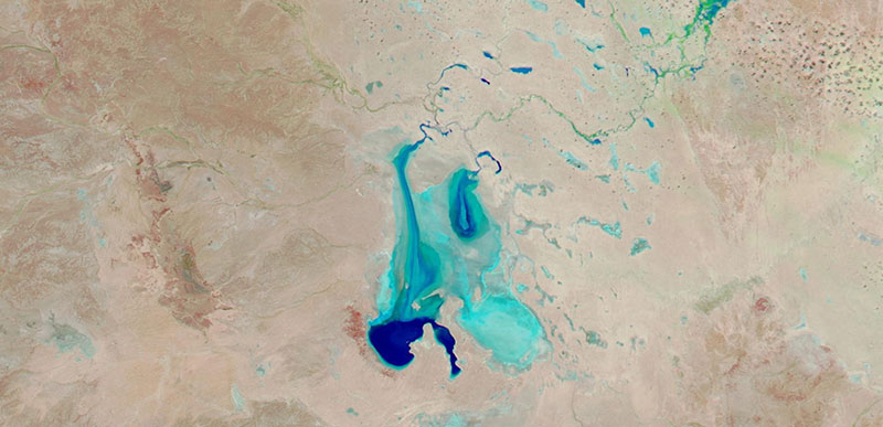 Kati Thanda/Lake Eyre filled with water on 2 June 2019 (Suomi-NPP/VIIRS)