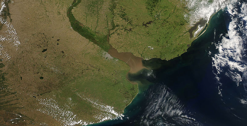 Rio de la Plata on 26 November 2017 (MODIS/Aqua)